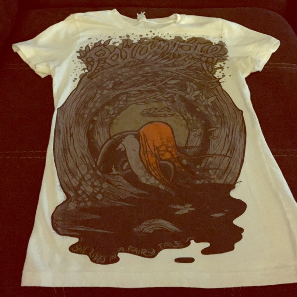 Paramore band tee