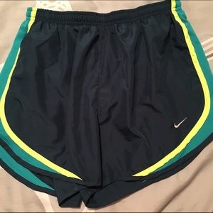 Dark blue/green Nike dri fit short-ON HOLD