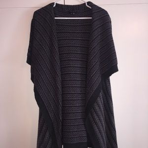 Theory sweater
