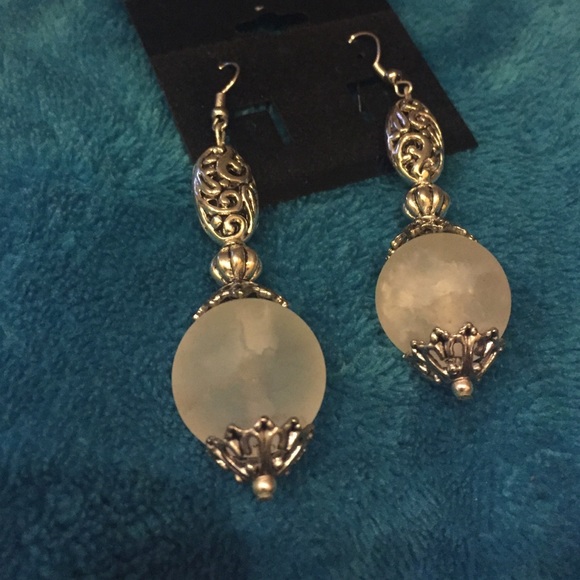 Earrings - Picture 2 of 2