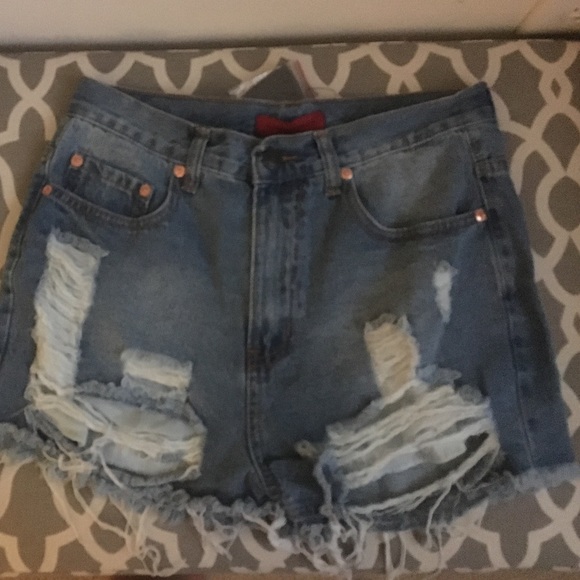 Ripped Jean shorts