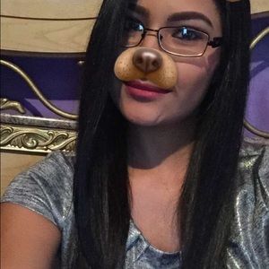 Meet your Posher, Joselin