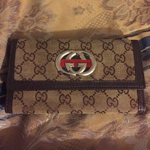 Gucci wallet