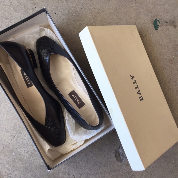 Bally Black Kitten Heels