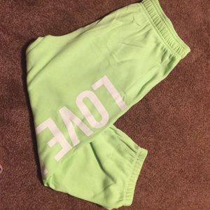 Love pink Capri sweat pants