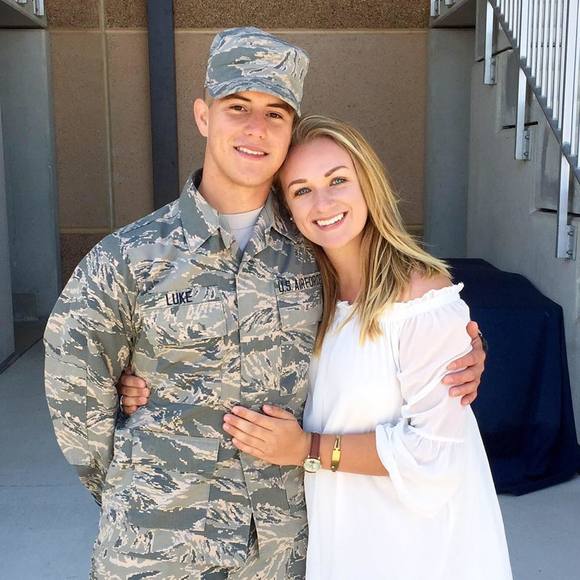 Meet your Posher, Kacey