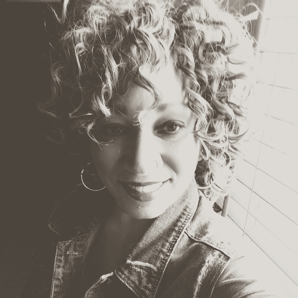 Meet your Posher, Anvon