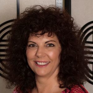 Meet your Posher, Tracey