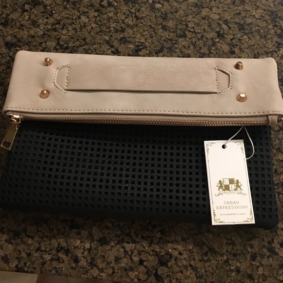 Urban Expressions Bags - Black & Tan Clutch or Crossbody π Urban Expressions Bags - Black & Tan Clutch or Crossbody π