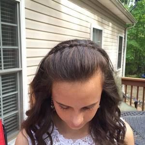 Meet your Posher, Ansley