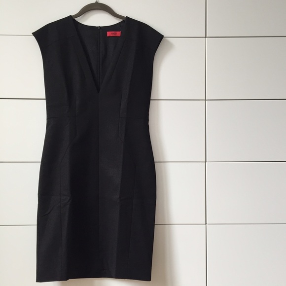 Authentic Hugo Boss Dress, worn once, black US 6
