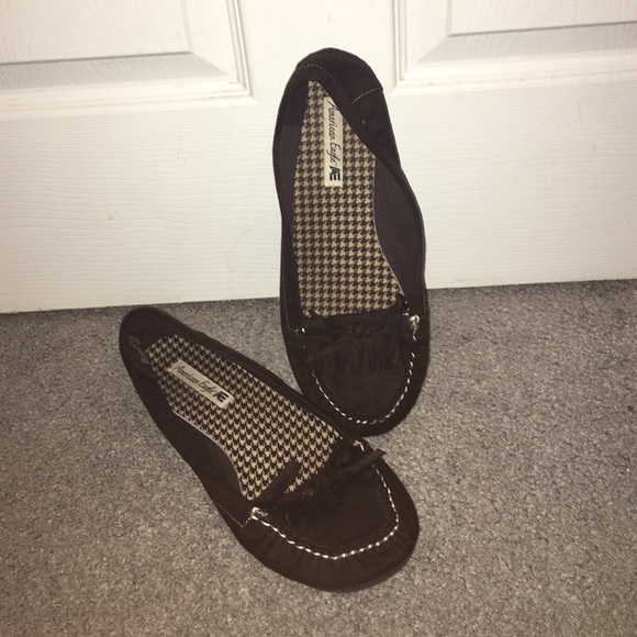 American eagle slip ons