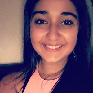 Meet your Posher, Peri