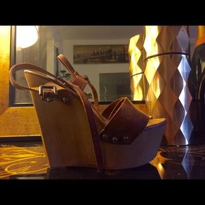 Steve Madden Brown Leather Platform Wedges