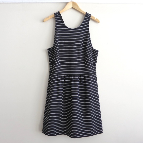 SUNDAY SALE Black and white striped Madewell dress