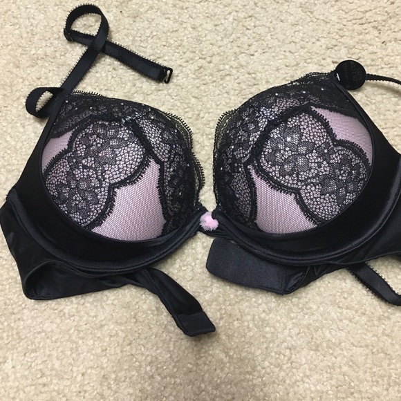 Victoria's Secret bombshell bra 36A