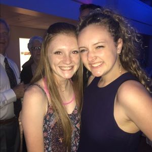 Meet your Posher, Caroline