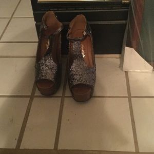 Sparkly chunky wooden heel