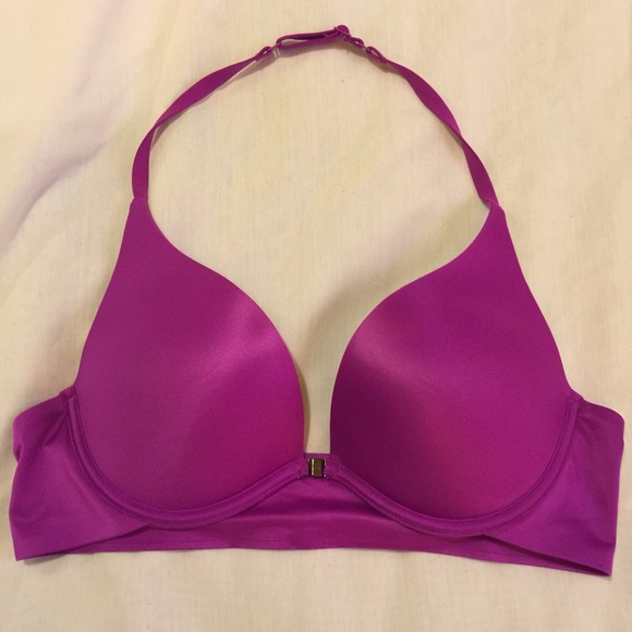 Victoria's Secret Other - Victoria's Secret front magnetic closure bra