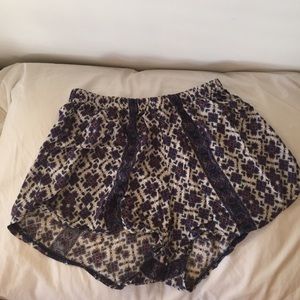 BRANDY MELVILLE Flowy Shorts