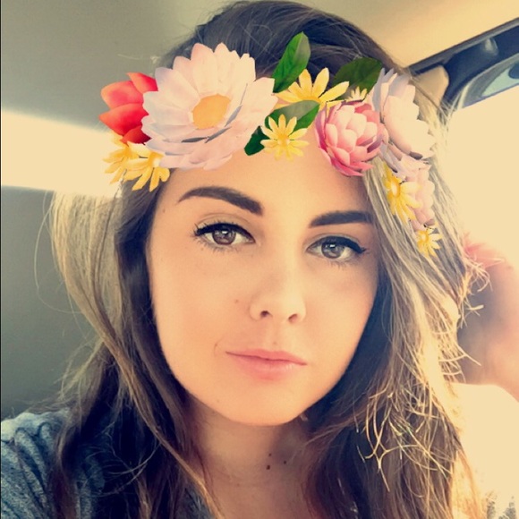 Meet your Posher, Kensy - Picture 1 of 1