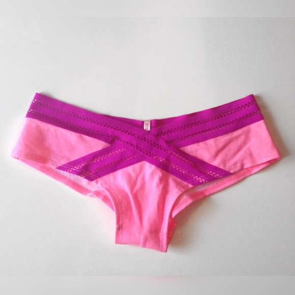 PINK Victoria's Secret Other - VS PINK criss cross panties