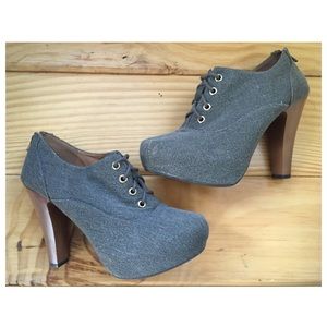 Qupid Lace Up Olive Green Bootie