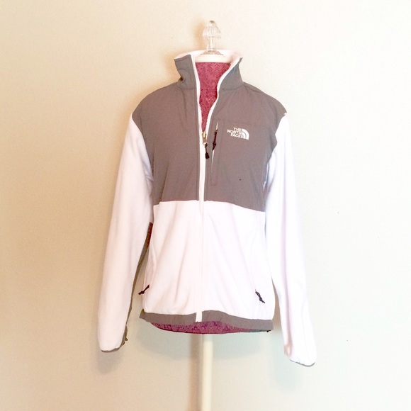 The North Face Jackets & Blazers - NWOT White North Face Fleece Jacket