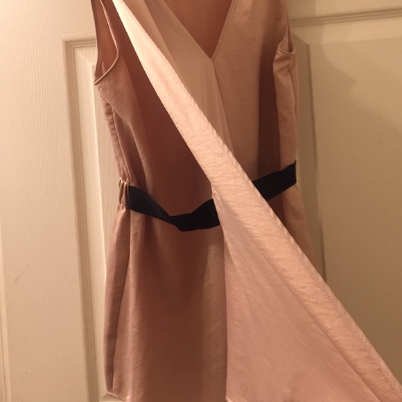 Beautiful simply Vera Wang top/dress - Picture 1 of 2