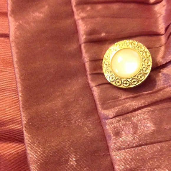 Bb collection skirt suit ,is a size 10 small - Picture 4 of 4