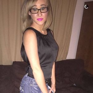 Meet your Posher, Kendra