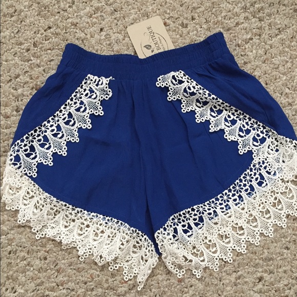 Blue Lace Scallop Shorts