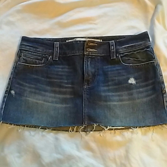 Hollister Jean skirt. Dark blue. Great condition.
