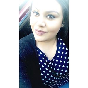 Meet your Posher, Veronica