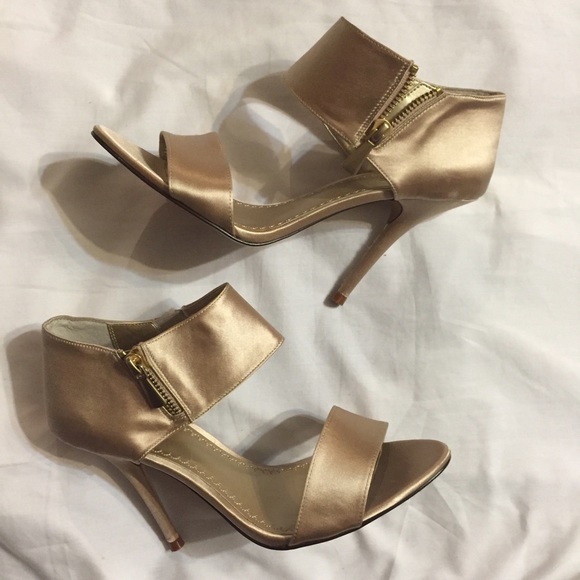 shiny nude heels; LIKE NEW