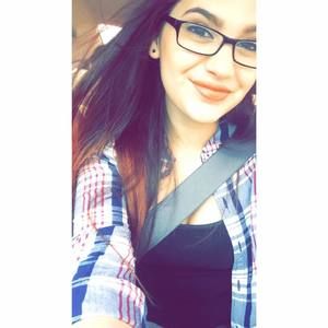 Meet your Posher, Savannah