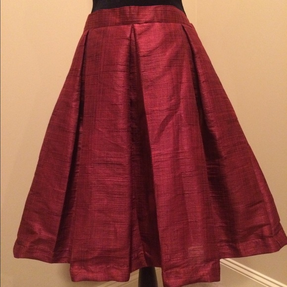 Cute silk skirt