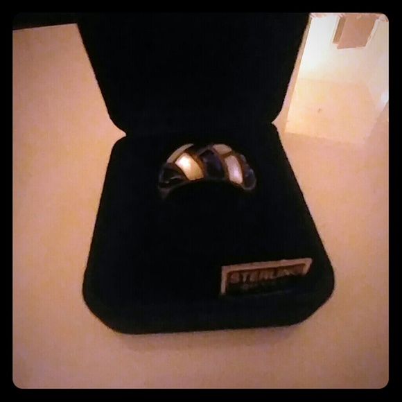 Abstract pattern ring - Picture 1 of 2