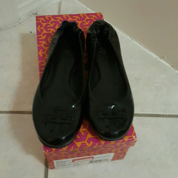 SOLD Tory Burch black patent Reva flat