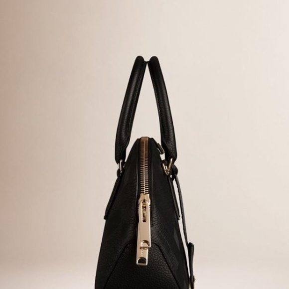 Burberry small orchard with embossed check - Picture 3 of 4