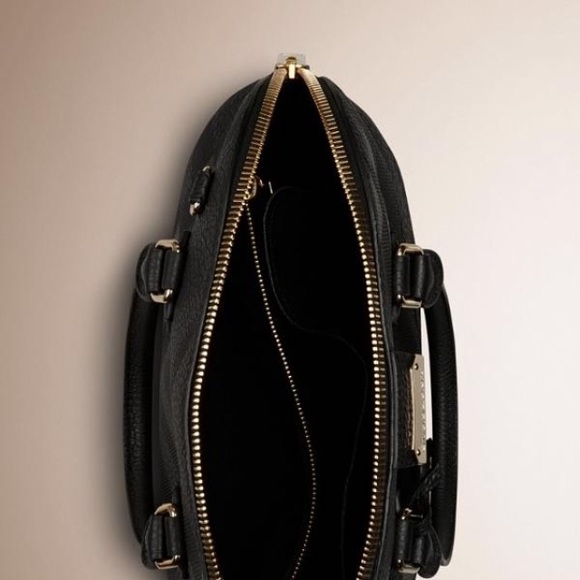 Burberry small orchard with embossed check - Picture 4 of 4