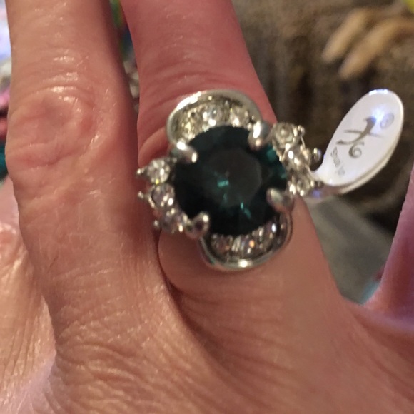 "Emerald" and Cubic Zirconia Ring - Picture 2 of 2