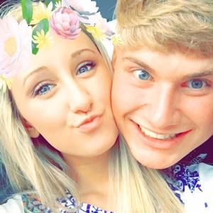 Meet your Posher, Peyton