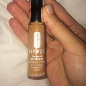 Clinique beyond perfecting concealer&foundation