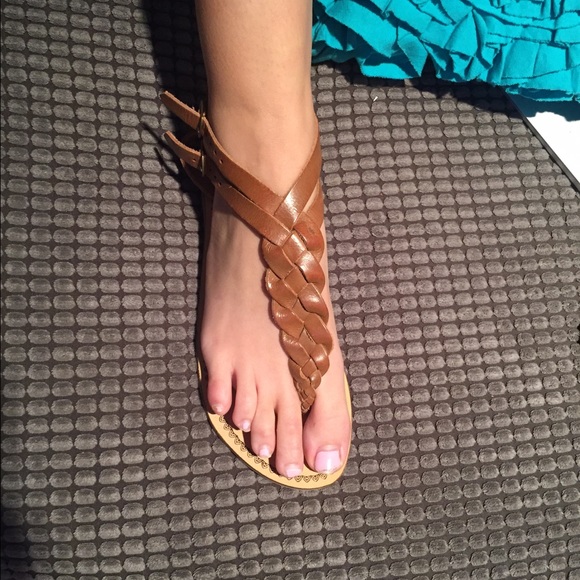 **NWOT Ecote brown sandals size 9! - Picture 2 of 4