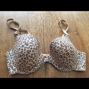 Maidenform leopard print bra size 34A