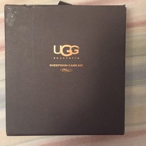 Ugg Australia cleaning kit