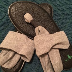 Sanuk Yoga mat sandes