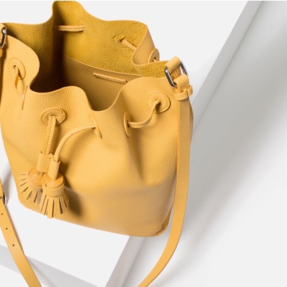 Zara Handbags - FRIDAY SALE- Zara Bucket Bag-
