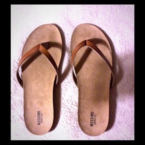 Mossimo Supply Co. Flip Flops - Woman's 8 - NEW